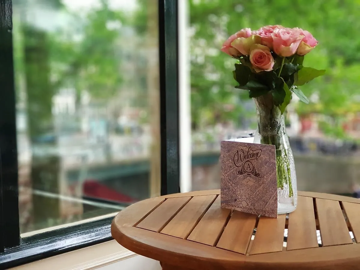 Bed & Breakfast A B&B Amsterdam